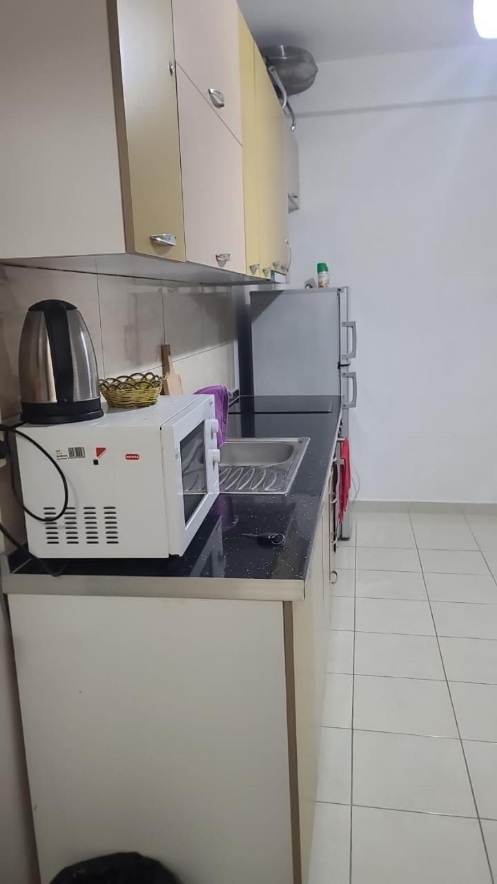 Sea View Studio Durres Luaran gambar